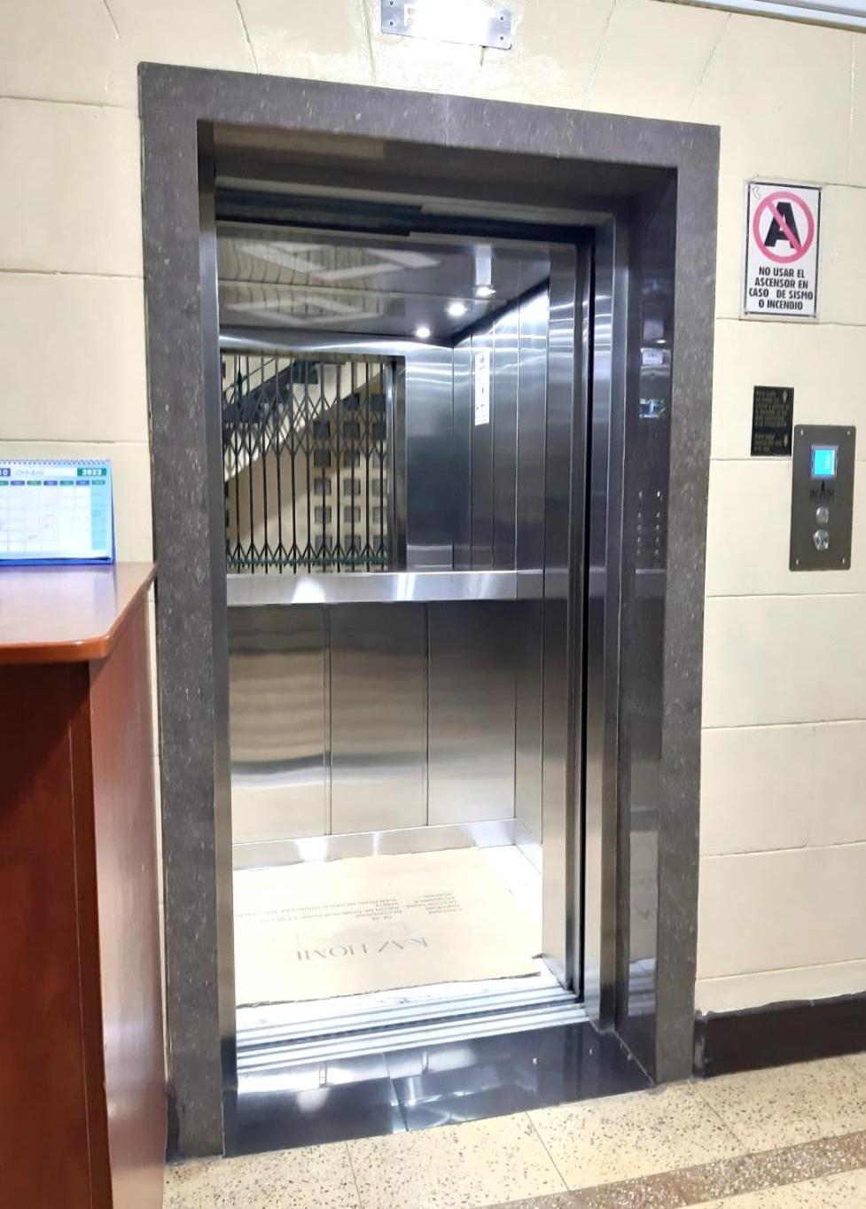 Apartamento Lindo - A 2 Cuadras De La Plaza De Armas Y Del Palacio De Gobierno Lima Kültér fotó